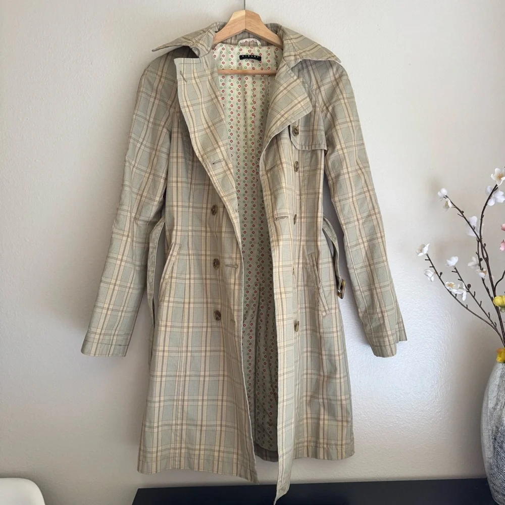 Sisley- Vintage Trench Coat - Picture 11 of 15